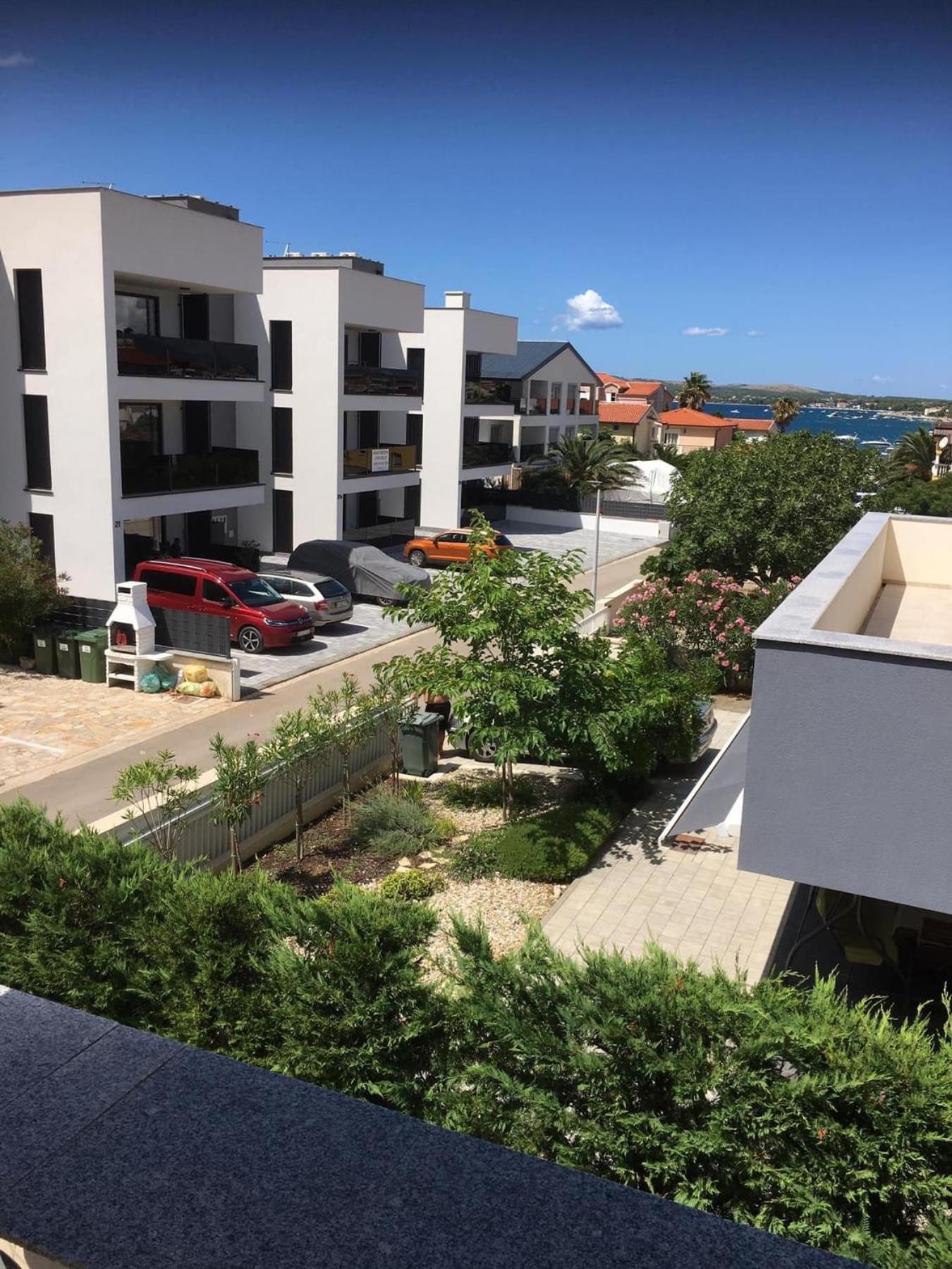 Santoni Apartment Vir Bagian luar foto